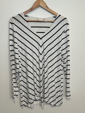 Chicos Size 3 White/ Navy Striped V Neck Long Sleeve Pullover Top XL